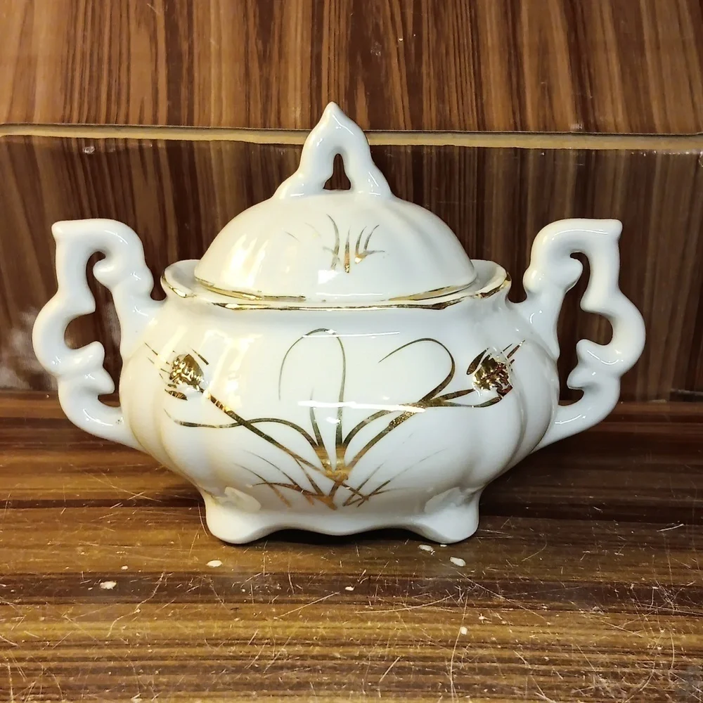 Vintage mcm Lefton gold wheat sugar dish